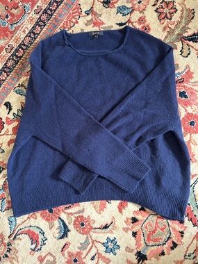 Quince Deep Navy cashmere Crewneck Sweater